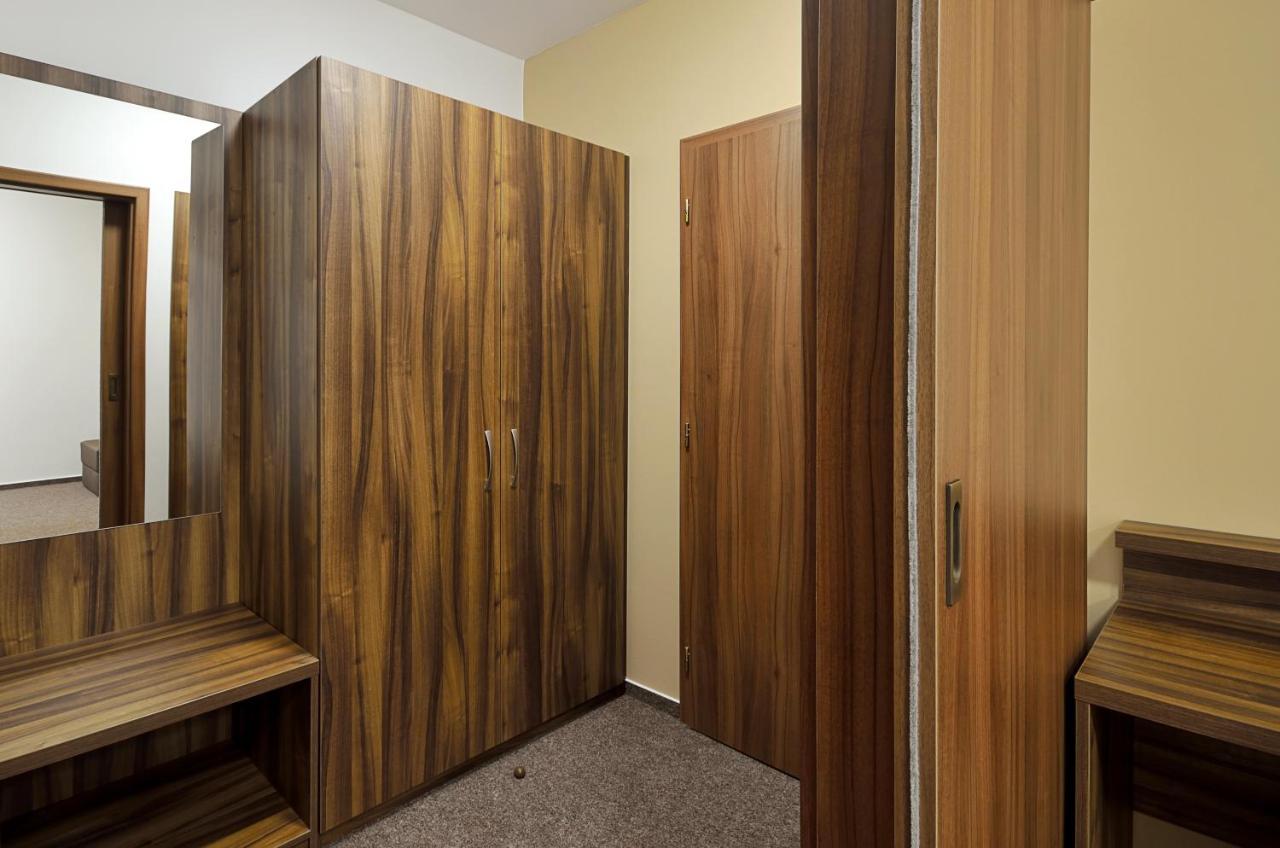 Penzion Kuzelna Трутнов Экстерьер фото